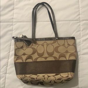NWOT Authentic Signature Jacquard Coach Purse.